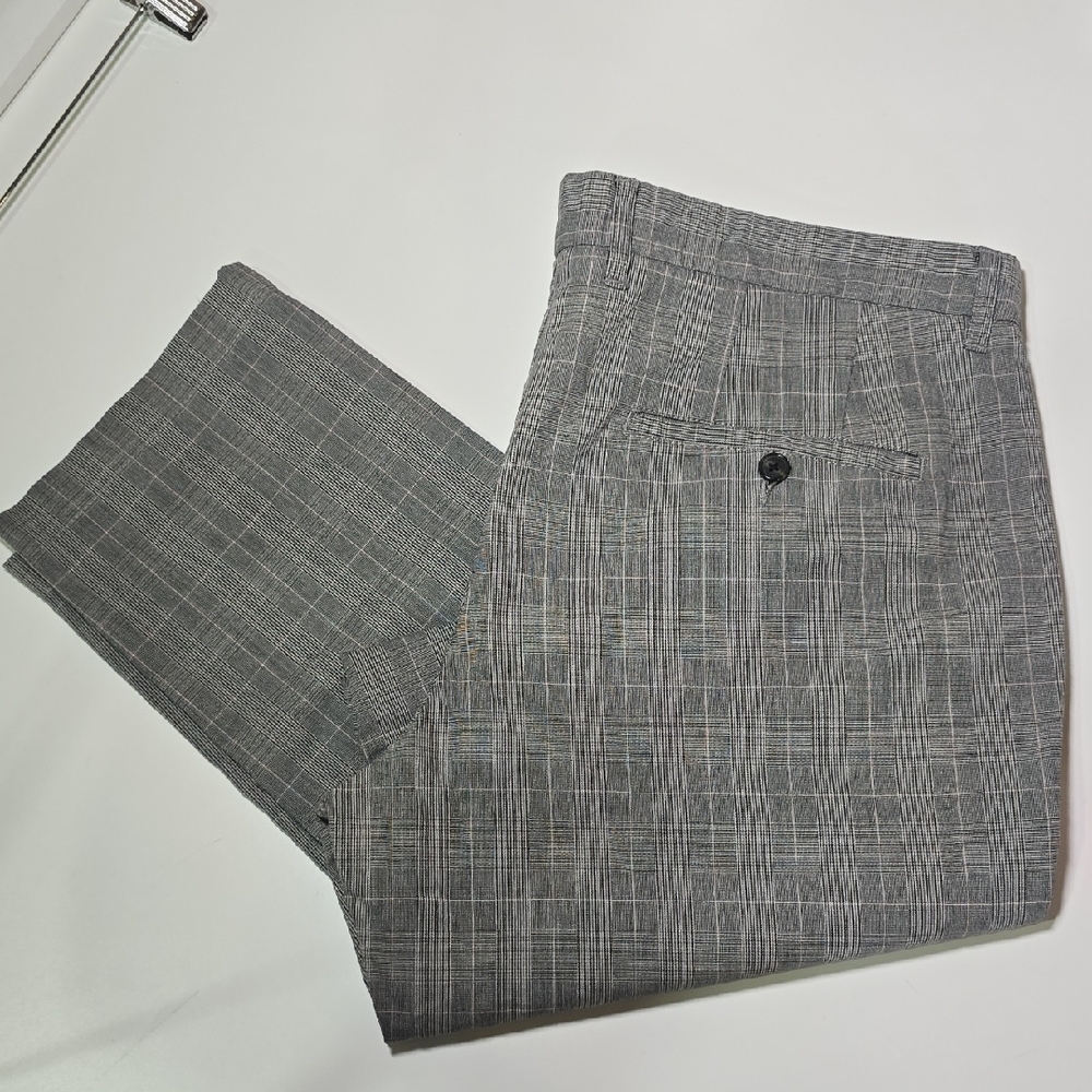 3/$30 RW&CO. Charcoal Checkered Trousers Slim Fit Cotton Stretch